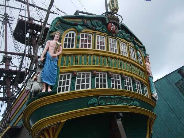 Amsterdam - Korsan Gemisi