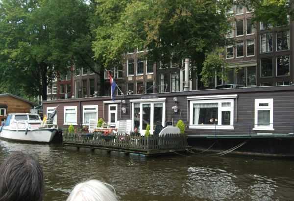 Amsterdam - Yüzen ev