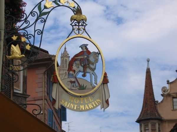 Place de l’Ancienne Douane Meydanına bakan St. Martin Oteli - Colmar