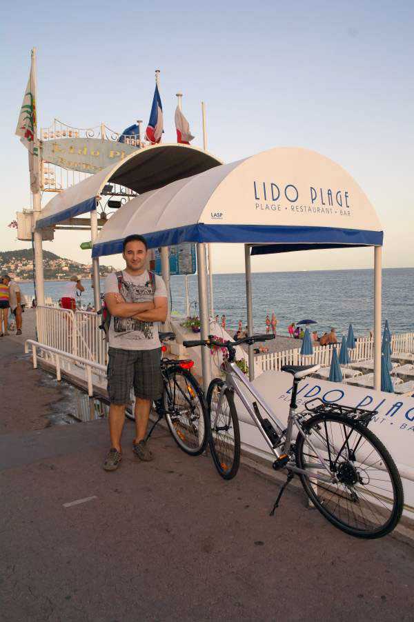 Lido Plajı - Promenade des Anglais