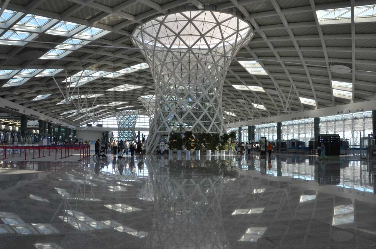 İzmir Adnan Menderes İç Hatlar Terminali…