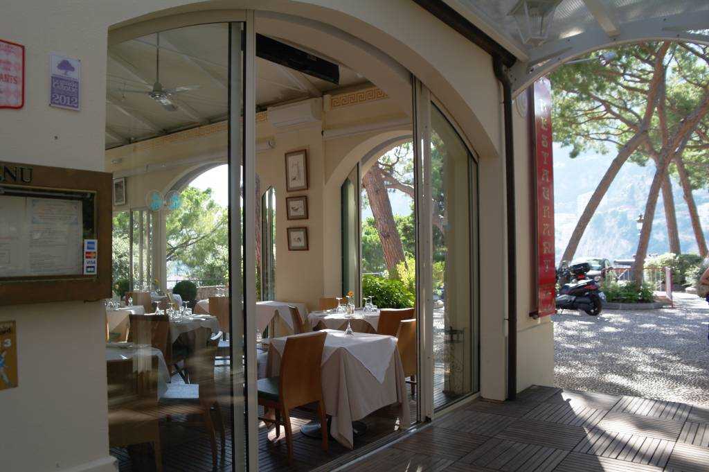 CastelRoc  Restoranı