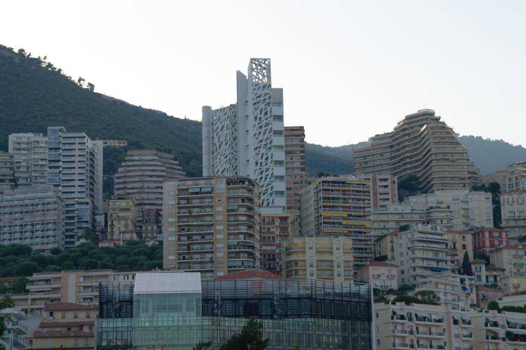 Monako binalar