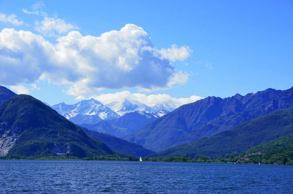 Stresa - Intra tekne turunda karşınıza Alp Dağlarının muhteşem manzaraları çıkıyor…
