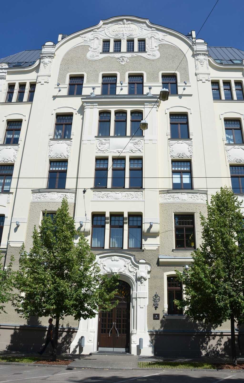Elizabetes iela 23 adresindeki Art Nouveau yapı. 1903, Mimar Hermanis Hilbigs…
