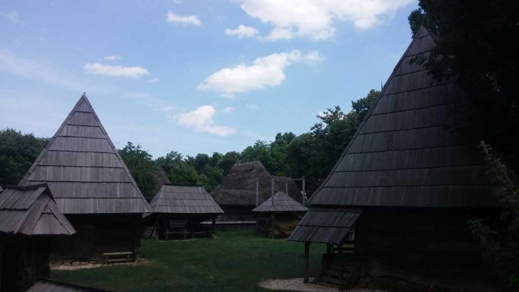 Dimitrie Gusti Köy Müzesi Kompleksi, Bükreş, Romanya