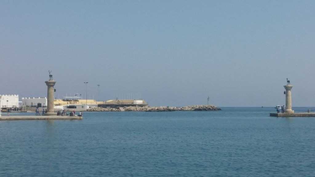 Mandraki Limanı, Rodos Adası