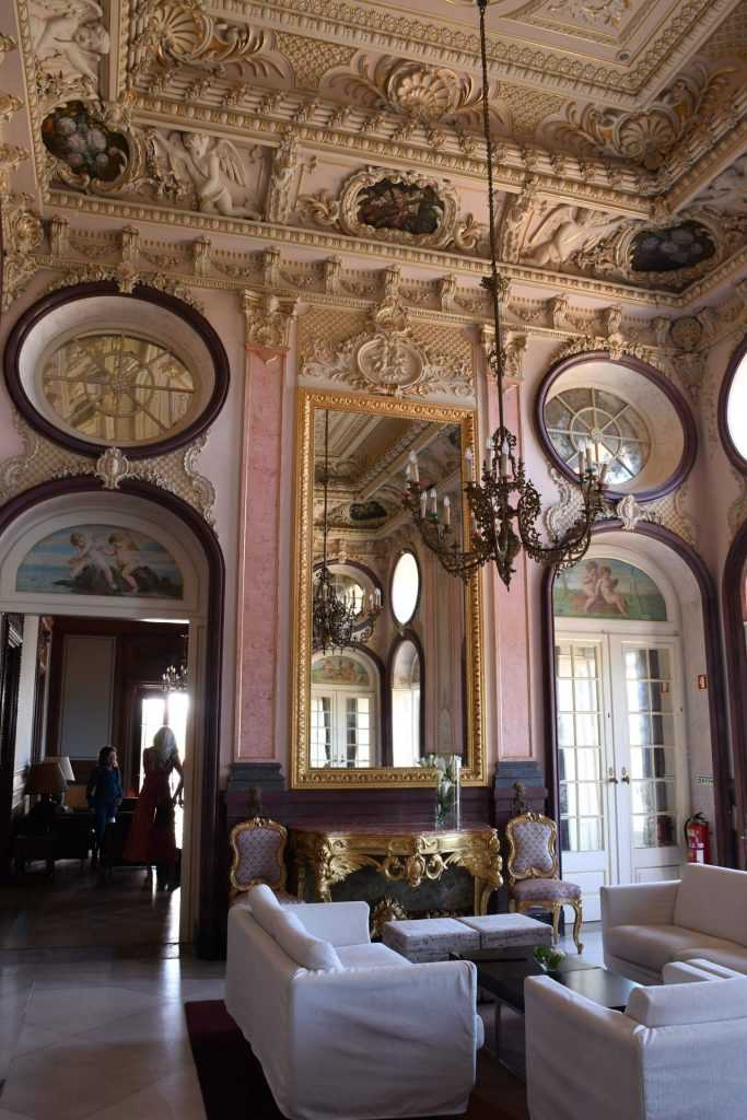 Estoi Sarayı Asilzade Salonundan (Salão Nobre) bir detay
